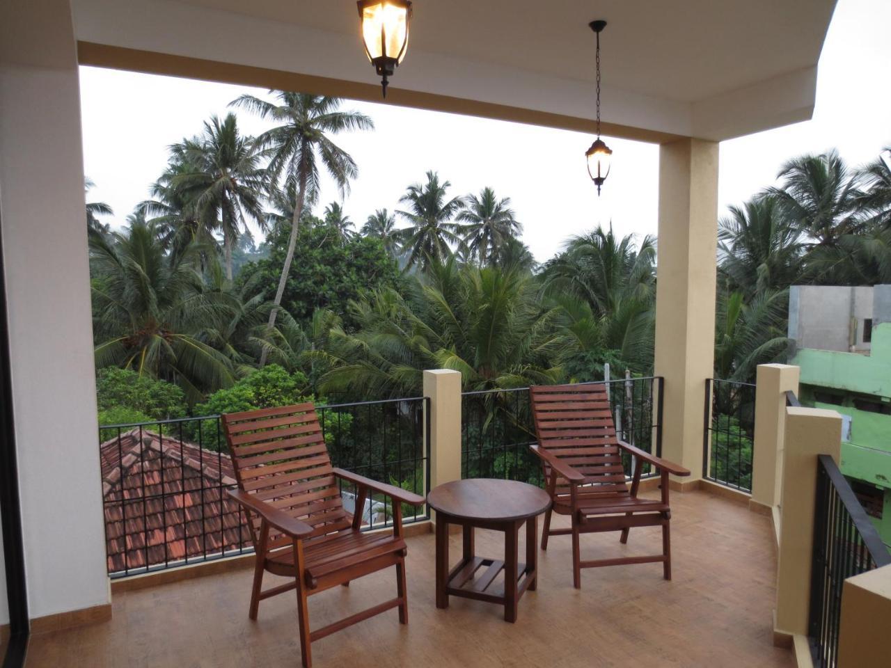 Chaaya Inn Hotel Hikkaduwa Exterior photo