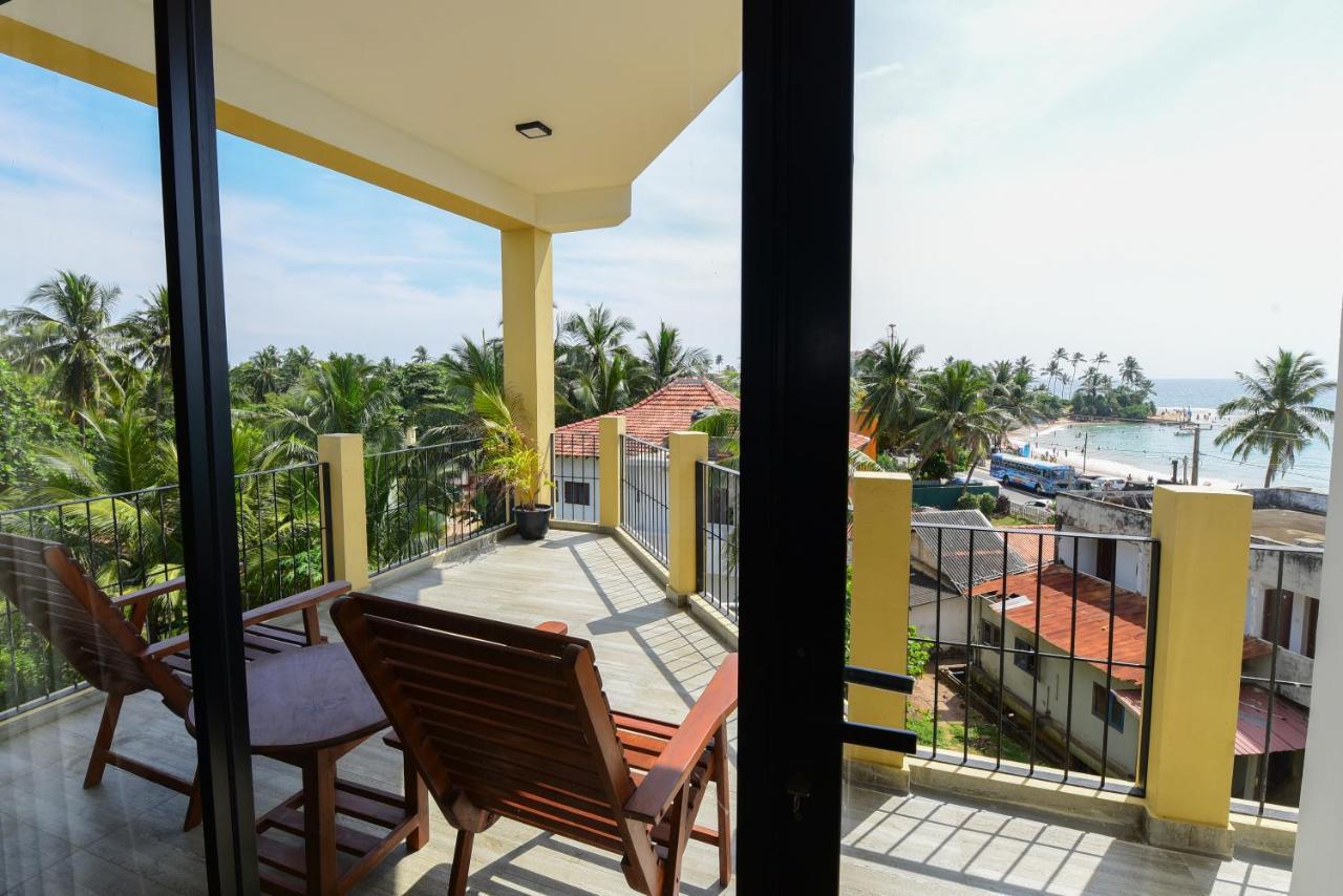 Chaaya Inn Hotel Hikkaduwa Exterior photo