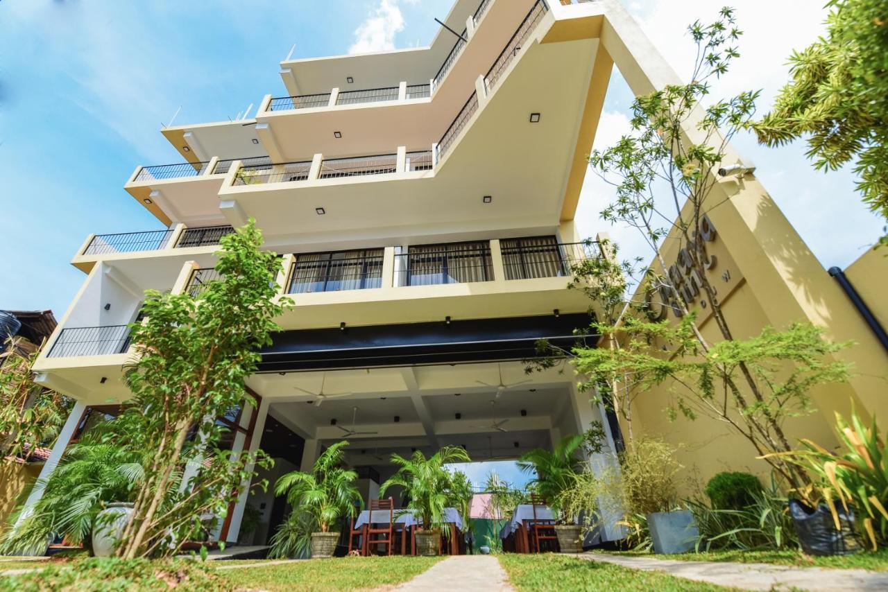 Chaaya Inn Hotel Hikkaduwa Exterior photo